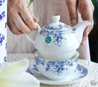 Thumbnail for Théière solitaire porcelaine fleurs bleues | Théières à la folie