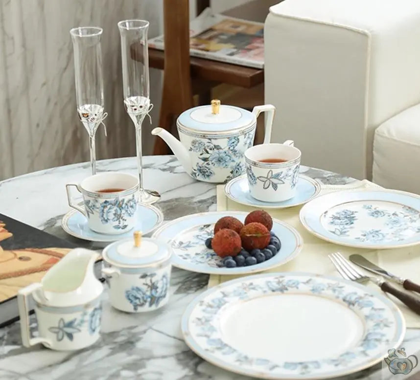Soft porcelain teapot with floral motifs