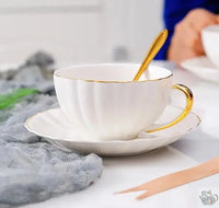 Thumbnail for Tasse en porcelaine blanche intemporelle | Théières à la folie