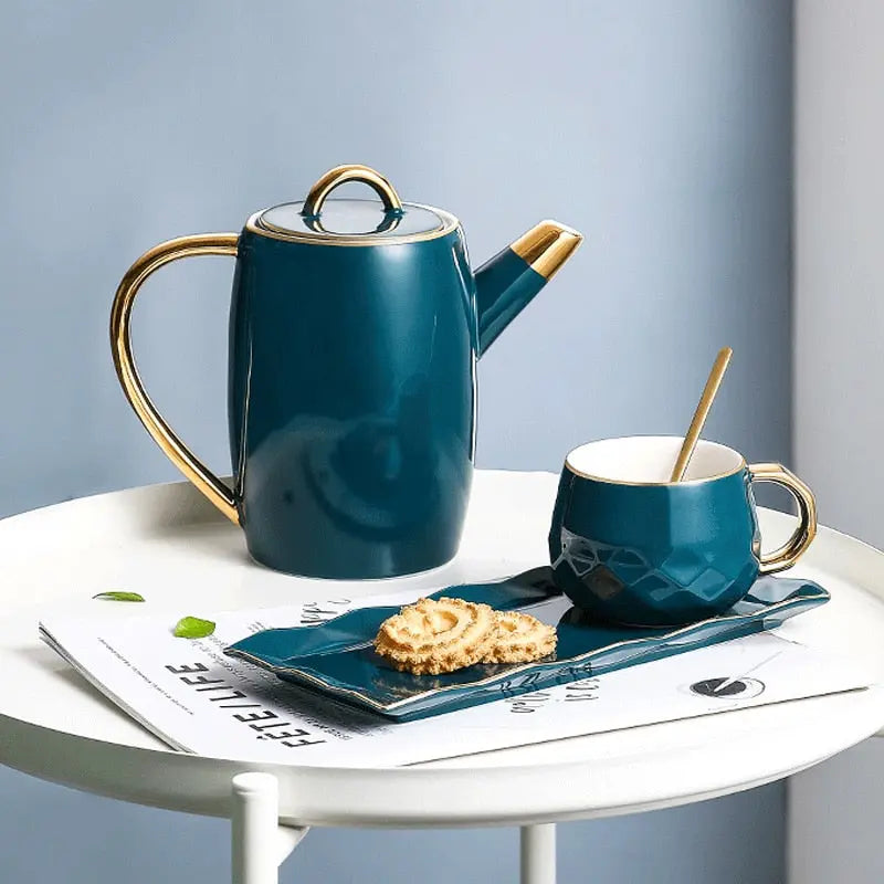 ​Tasse à thé porcelaine sur mini-plateau  |  Théières à la folie