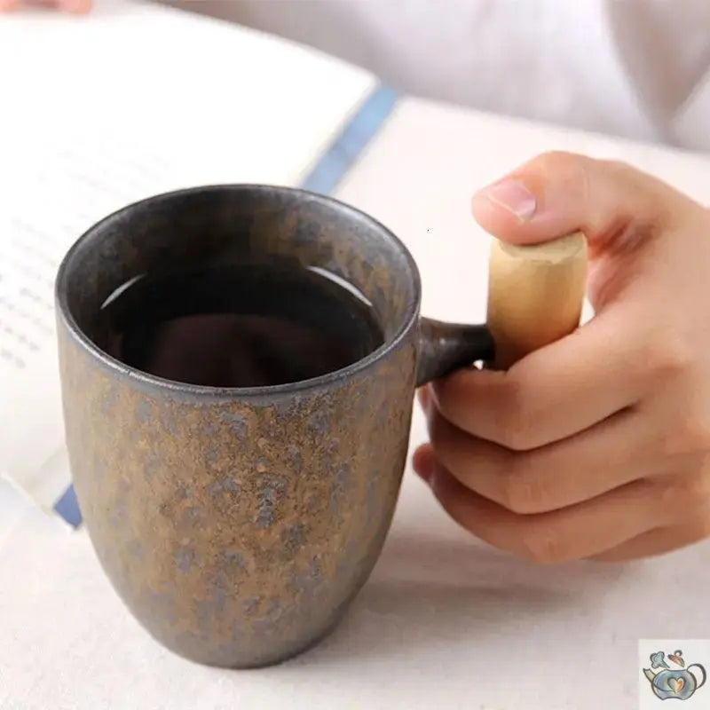 Mug céramique rustique avec manche en bois | Théières à la folie