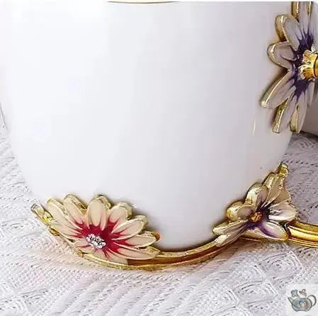 Mug porcelaine blanche fleurs émaillées | Théières à la folie