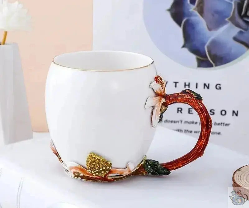 Mug porcelaine blanche fleurs émaillées | Théières à la folie