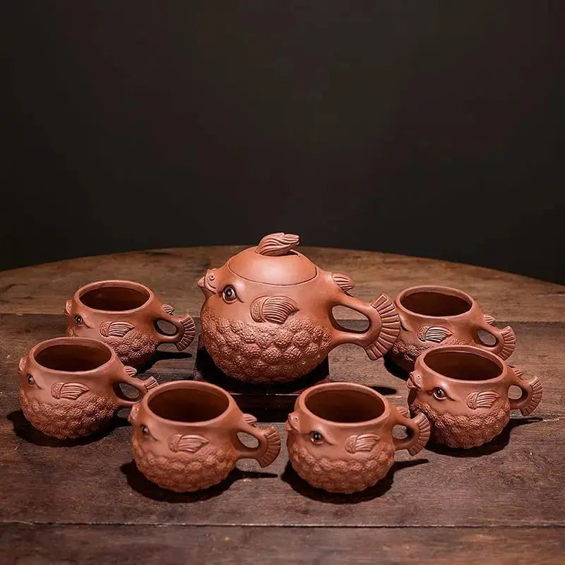 Китайский глиняный чайник в виде рыбы-луны