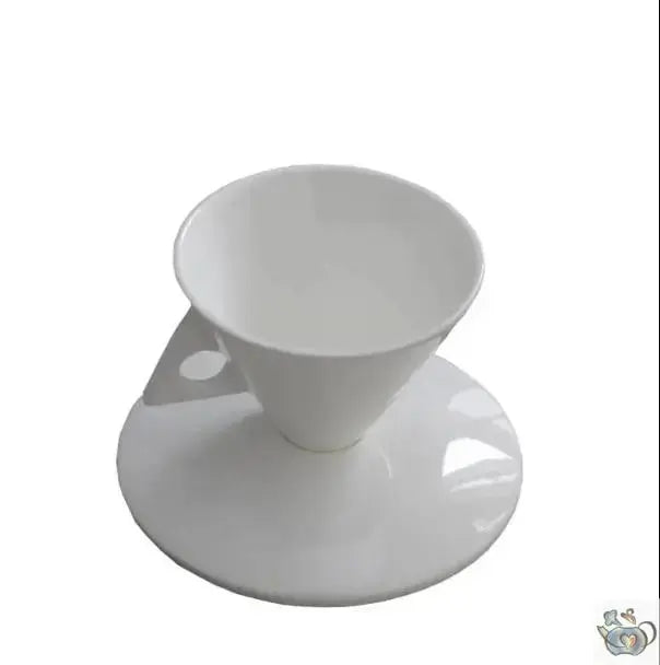 Tasse art design conique porcelaine blanche | Théières à la folie