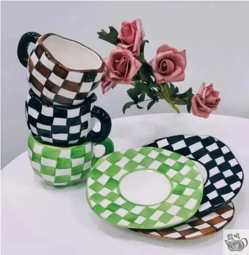 Tasse artisanale, damier blanc noir | Théières à la folie