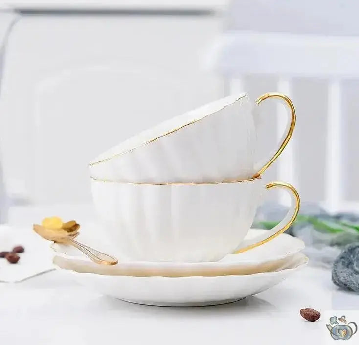 Tasse en porcelaine blanche intemporelle | Théières à la folie