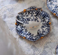 Thumbnail for Tasse en porcelaine fleurie bleu sur blanc | Théières à la folie