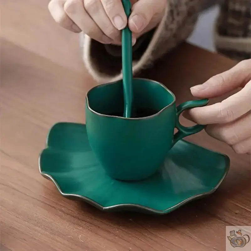 Tasse en porcelaine, soucoupe feuille de Ginkgo | Théières à la folie