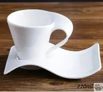 Tasse porcelaine blanche soucoupe ondulée | Théières à la folie