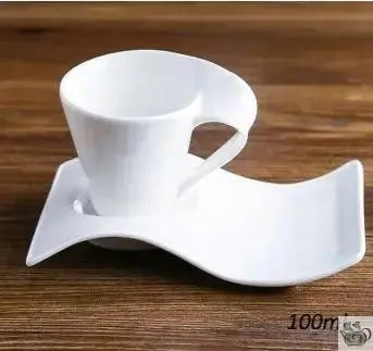 Tasse porcelaine blanche soucoupe ondulée | Théières à la folie