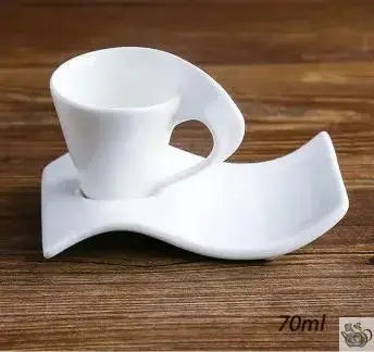 Tasse porcelaine blanche soucoupe ondulée | Théières à la folie