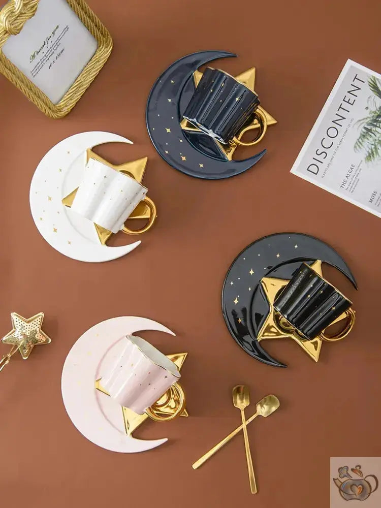 Tasse en porcelaine sur soucoupe lune étoilée | Théières à la folie