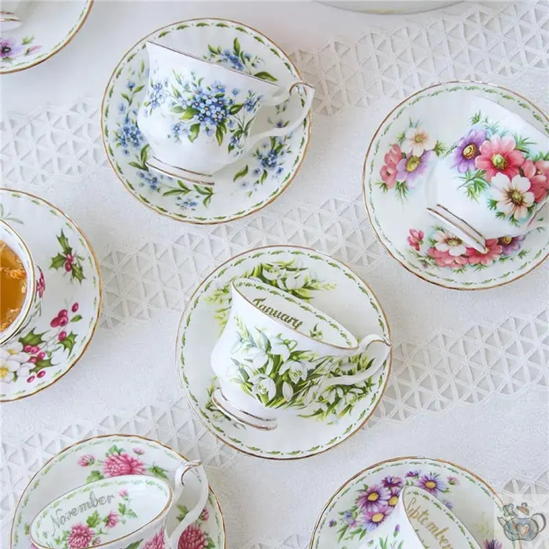 ​Tasses porcelaine 12 mois en fleurs  |  Théières à la folie