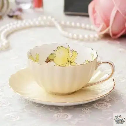 Tasses porcelaine pastel intérieur fleuri | Théières à la folie