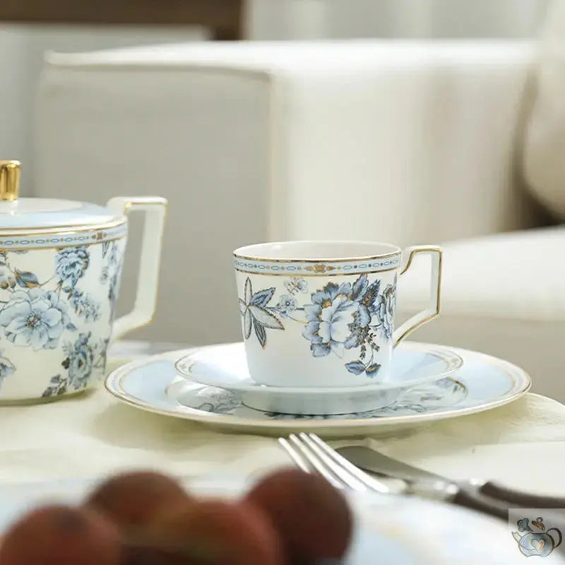 Théière en porcelaine doux motifs floraux | Théières à la folie
