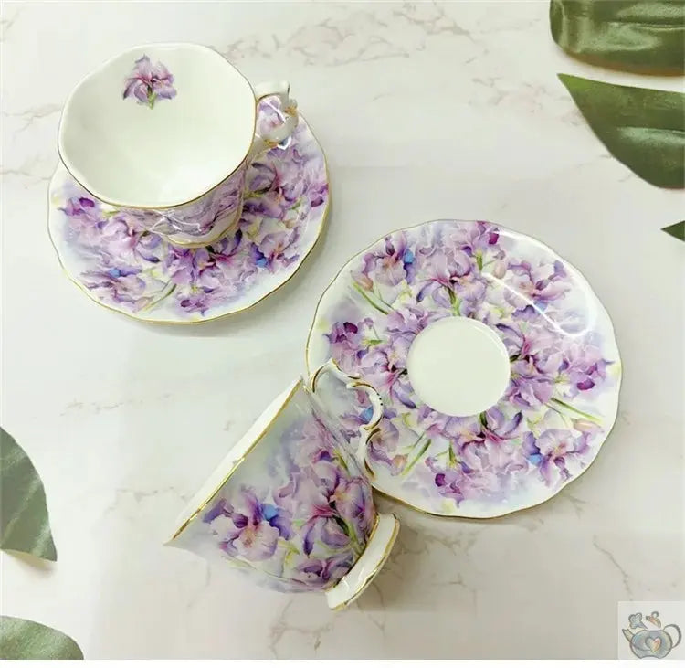 Théière en porcelaine iris mauves en aquarelle | Théières à la folie