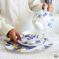 Thumbnail for Théière porcelaine fleurie de  roses bleues | Théières à la folie