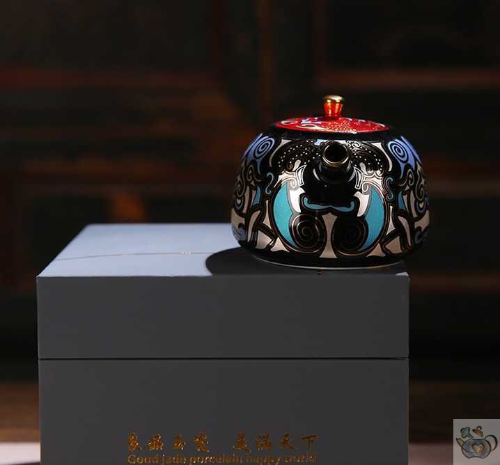 Chinese teapot mythical pattern gold and silver - 1