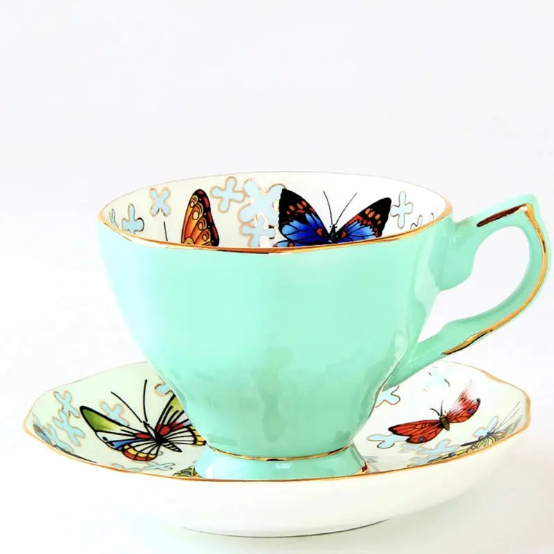 Théière en porcelaine et tasses aux papillons | Théières à la folie