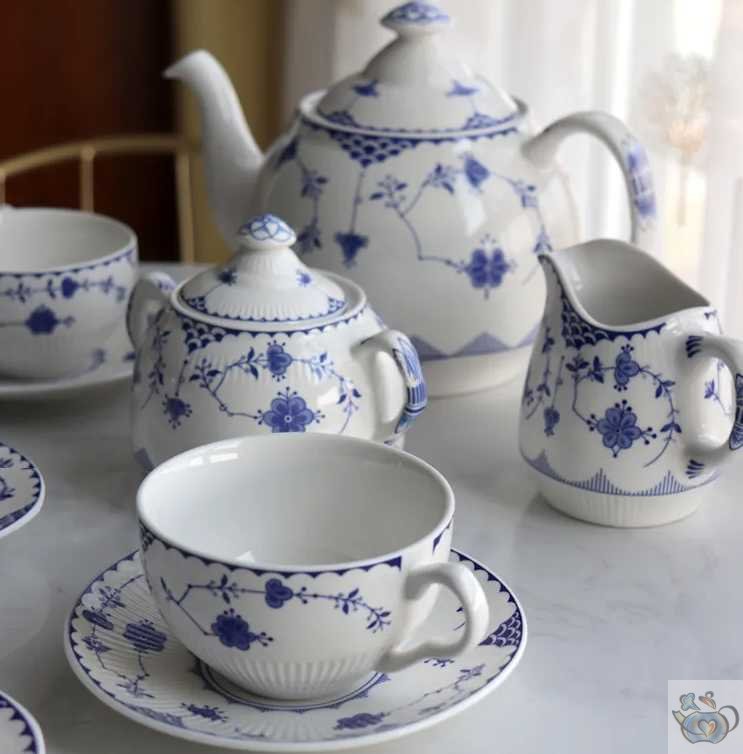 Théière et tasse rondes en céramique blanc bleu | Théières à la folie