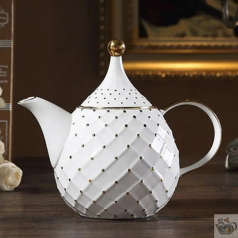 Théière porcelaine blanche "cloutée" de doré | Théières à la folie