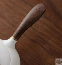 Thumbnail for Théière porcelaine blanche et bois | Théières à la folie