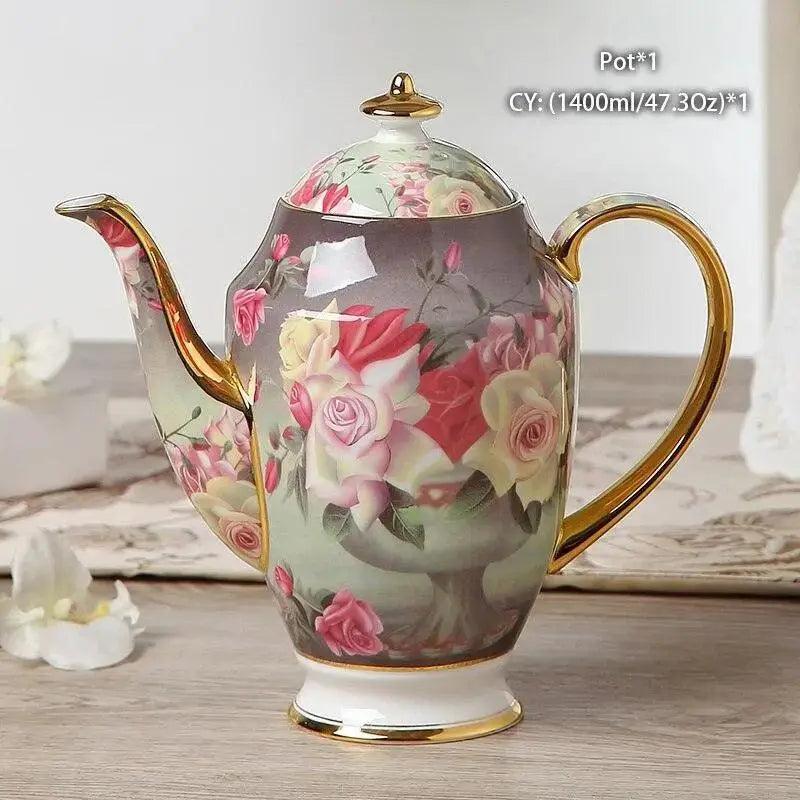 ​Service à thé fine porcelaine, roses anglaises  |  Théières à la folie