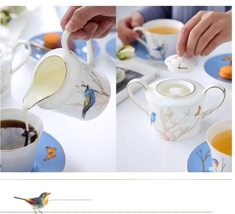 ​Service thé anglais porcelaine "oiseau bleu"  |  Théières à la folie