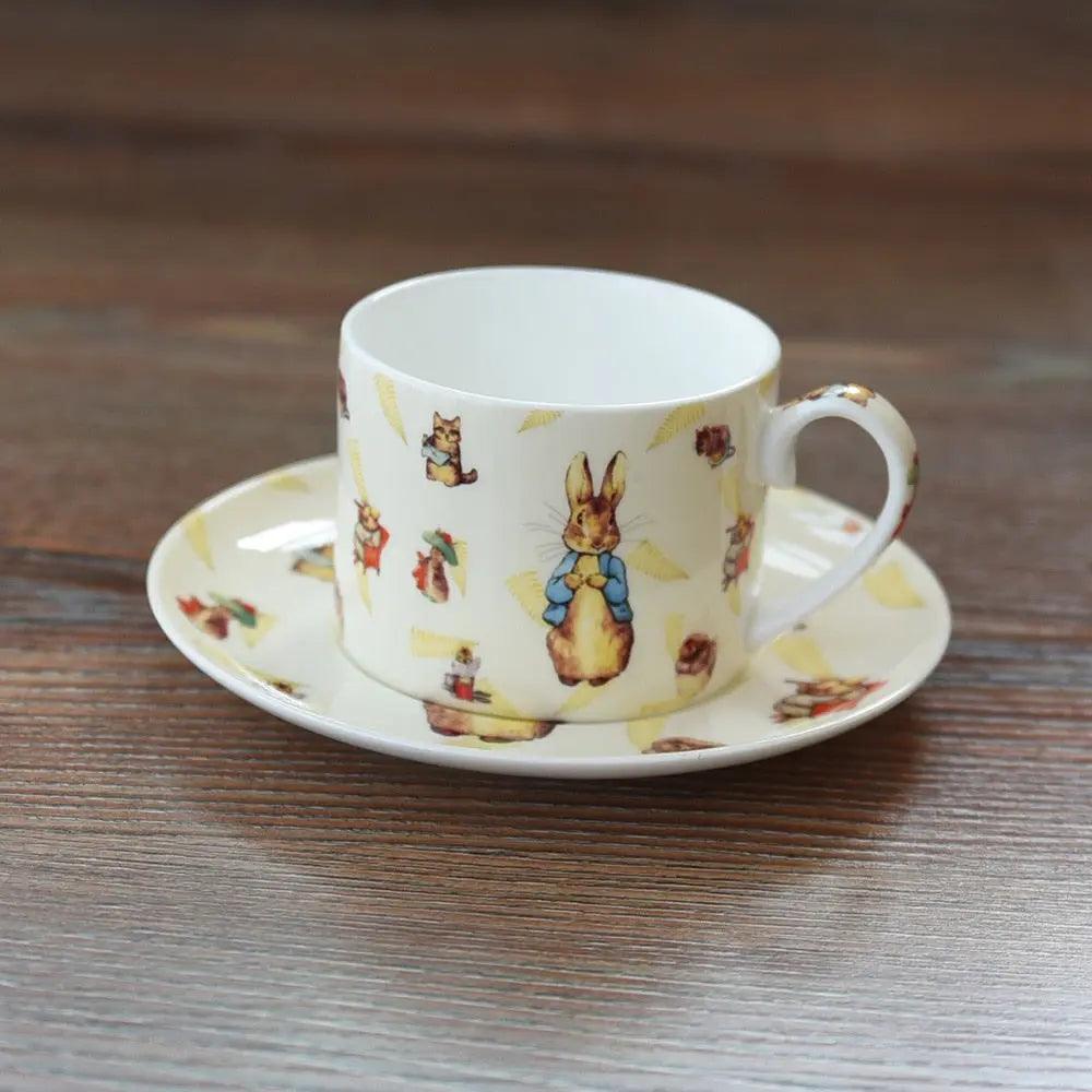 ​Tasses et soucoupes "Peter Rabbit" | Théières à la folie