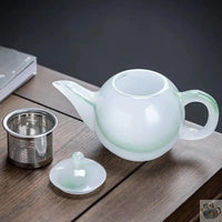Thumbnail for ​Théière en porcelaine de jade nuance verte | Théières à la folie