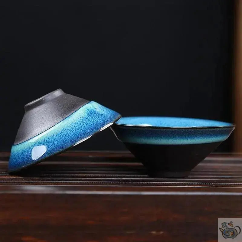 ​Théière et tasses en porcelaine bleus | Théières à la folie