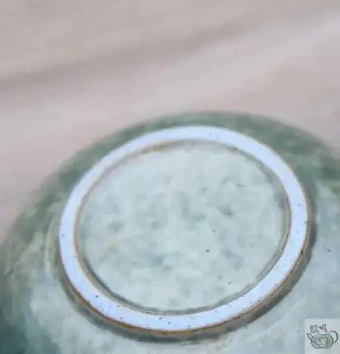 ​Japanse keramische theepot tussen lucht en oceaan | Théières à la folie
