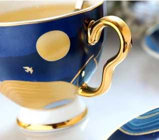 ​Théière et  tasses porcelaine "Nuit d'or" | Théières à la folie